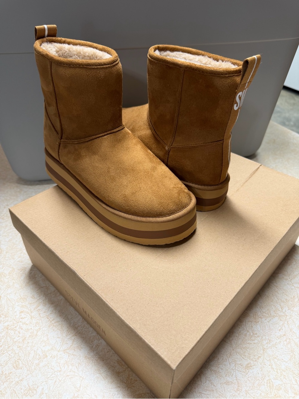 Suede Platform Winter Boots - Tan